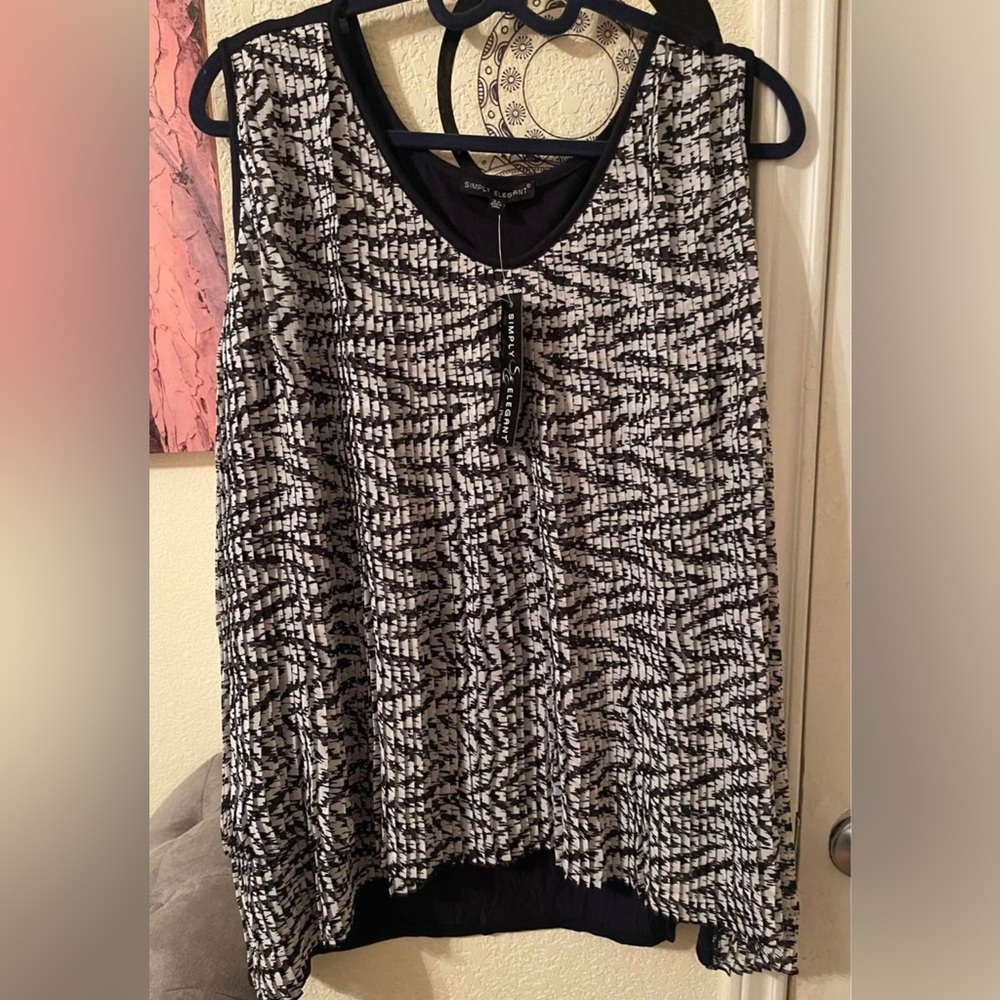 Plus Size Women’s sleeveless top size 3X New